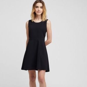 Uniqlo Black Easy Care Sleeveless Dress- Large